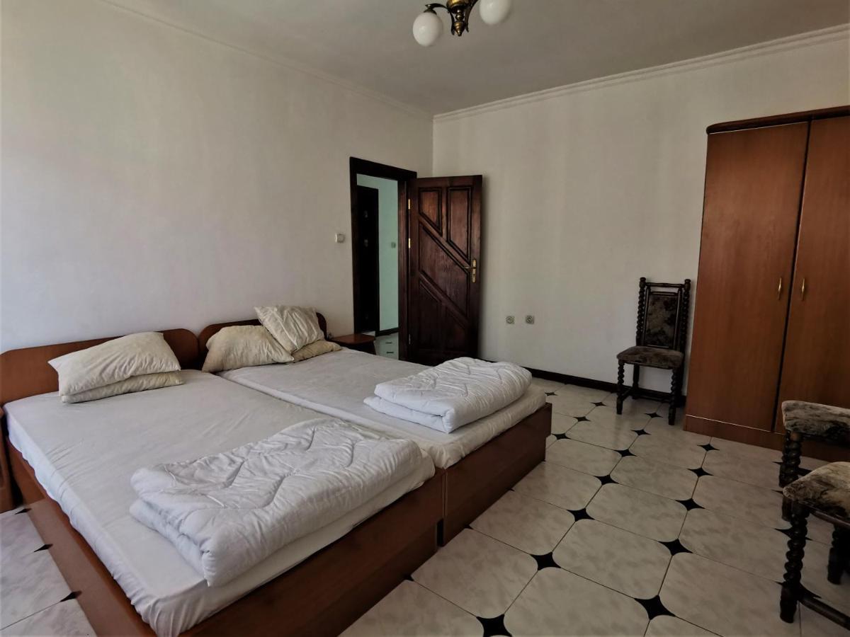 Lazur Seaview Apartment Pomorie Exteriér fotografie
