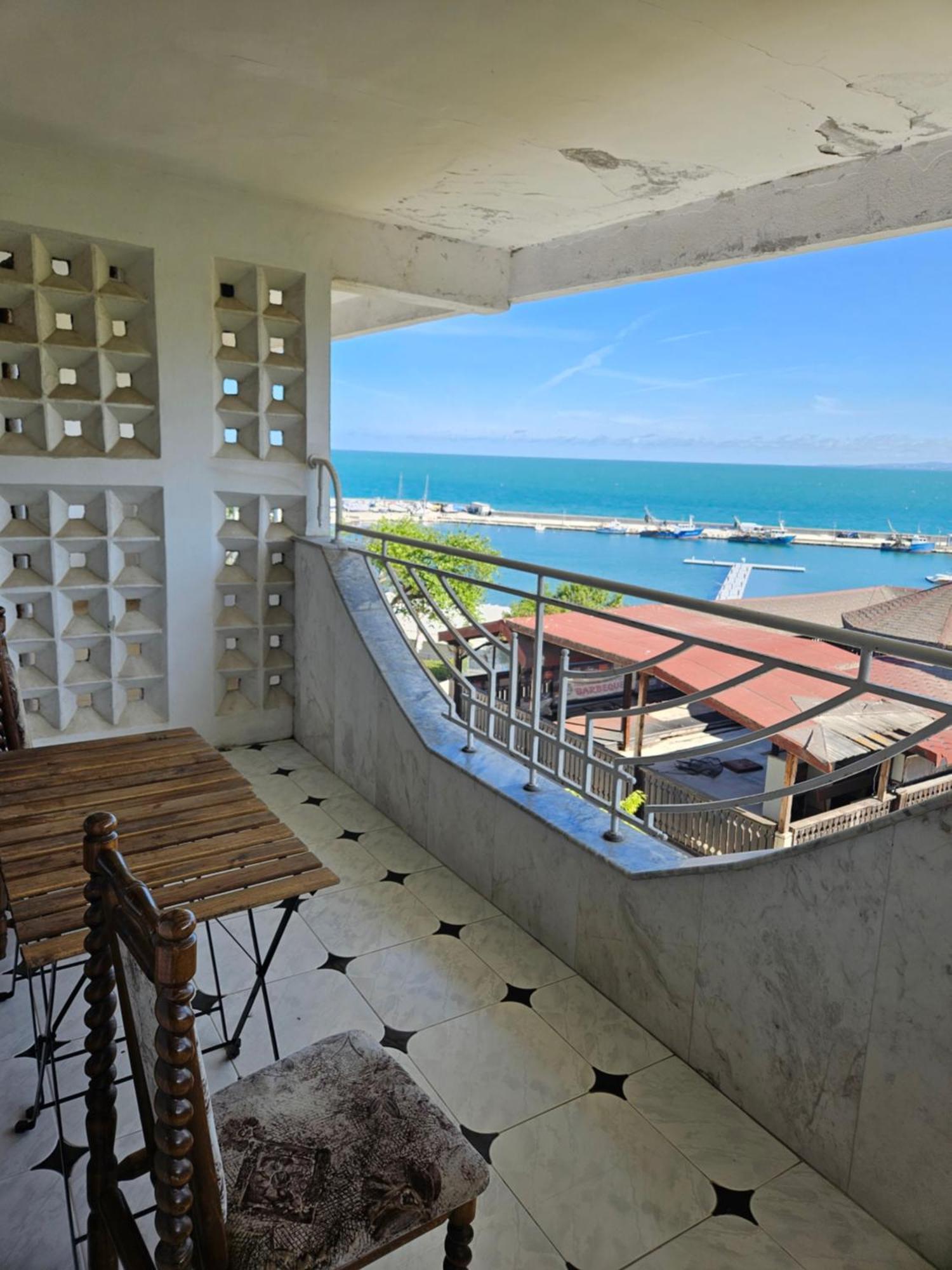 Lazur Seaview Apartment Pomorie Exteriér fotografie